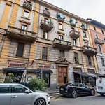 Milano Via Melzo 16 4 Pax